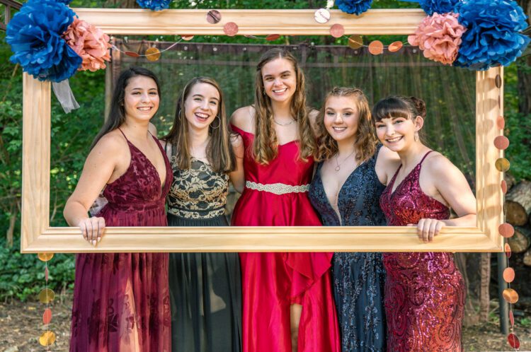 Outdoor COVID Prom Photo